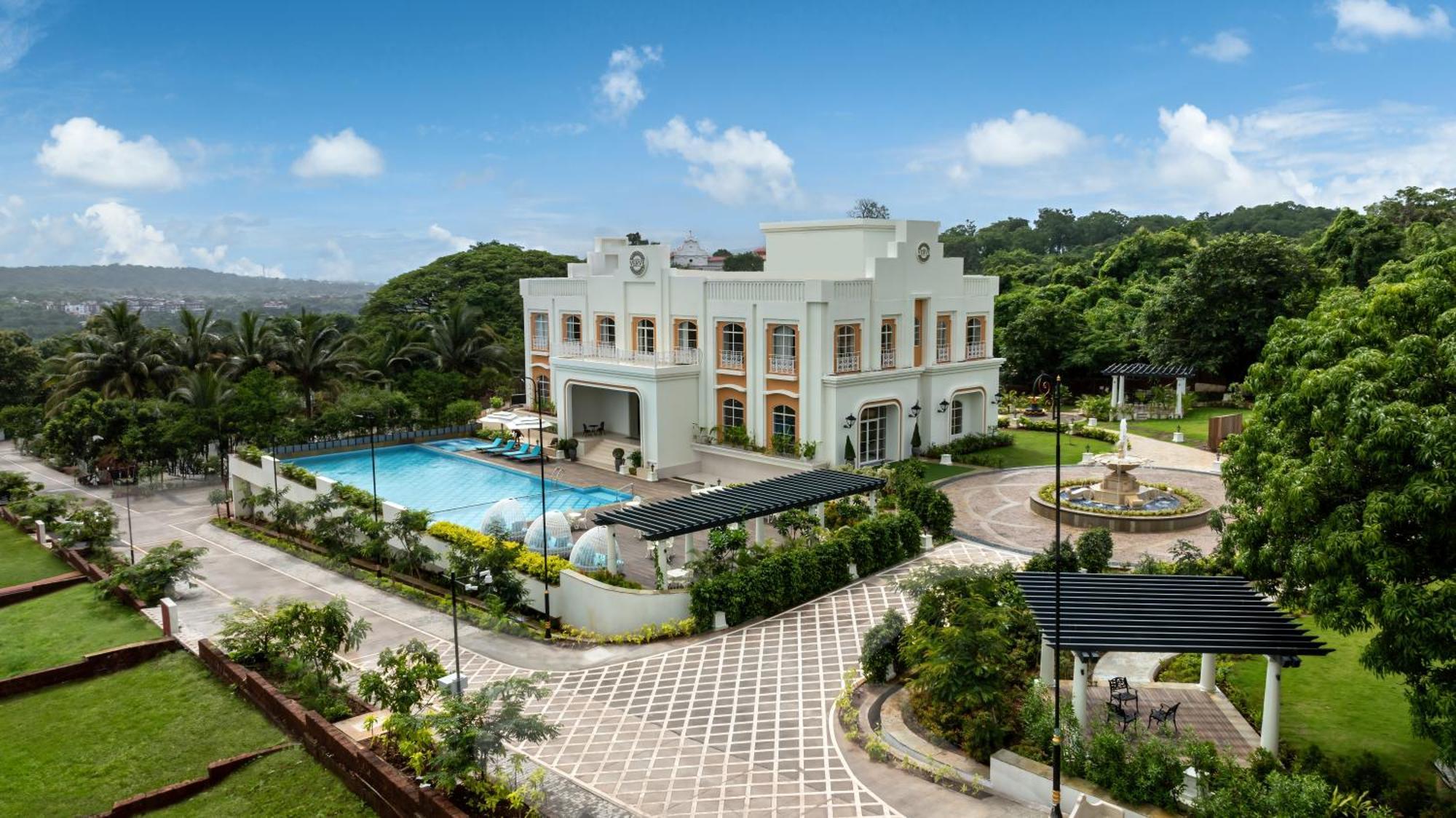 Imperial Goa Hotel Goa Velha Exterior foto