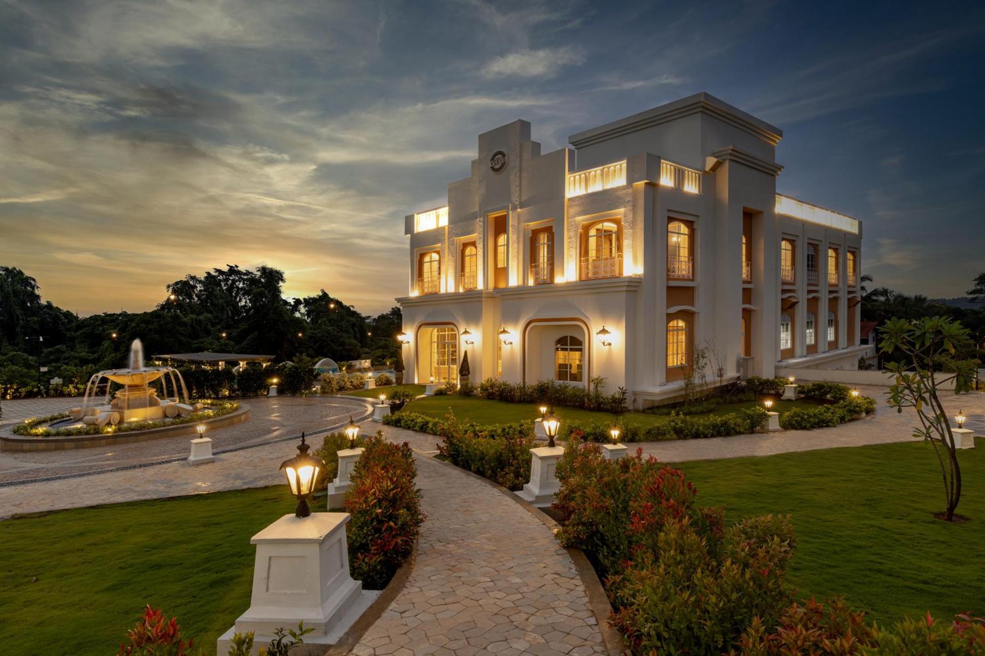 Imperial Goa Hotel Goa Velha Exterior foto