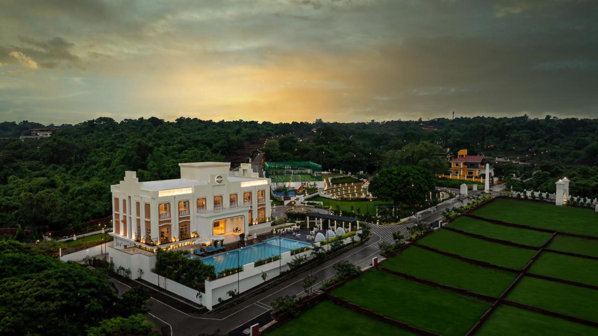 Imperial Goa Hotel Goa Velha Exterior foto